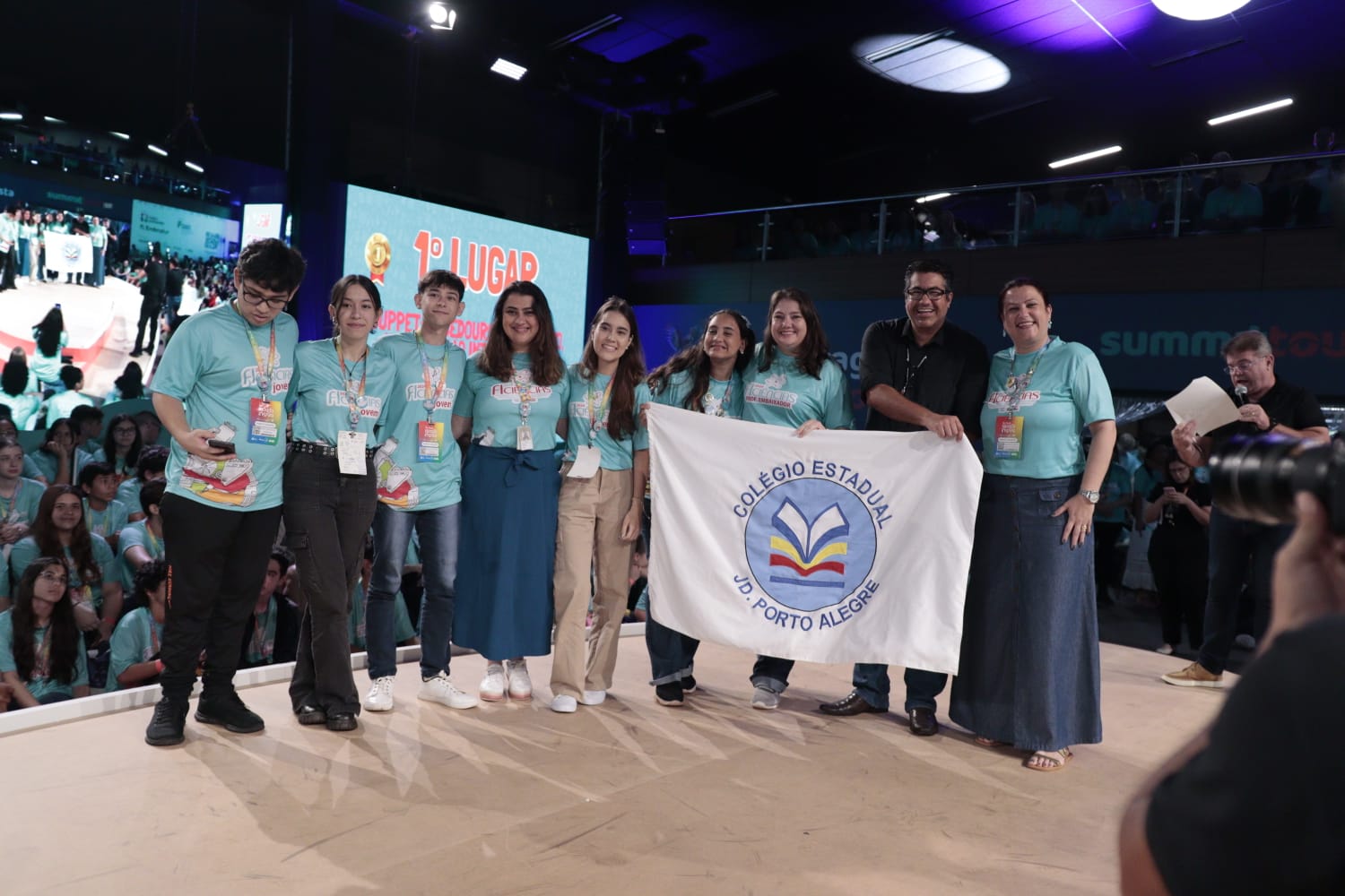 Foto com os premiados da categoria